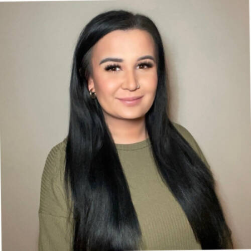 Sanda Vazgec '17